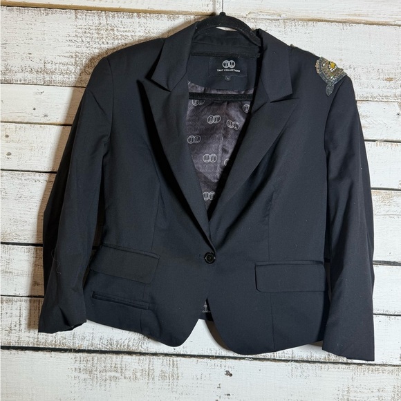 Tart Collections Women Black Blazer L Cropped Embellished - Picture 1 of 4